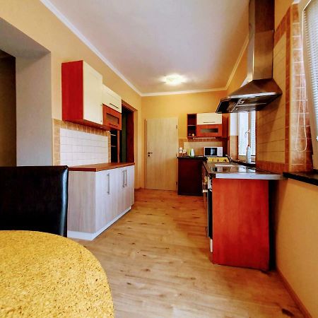 Cechovka Apartment Breclav Exterior photo