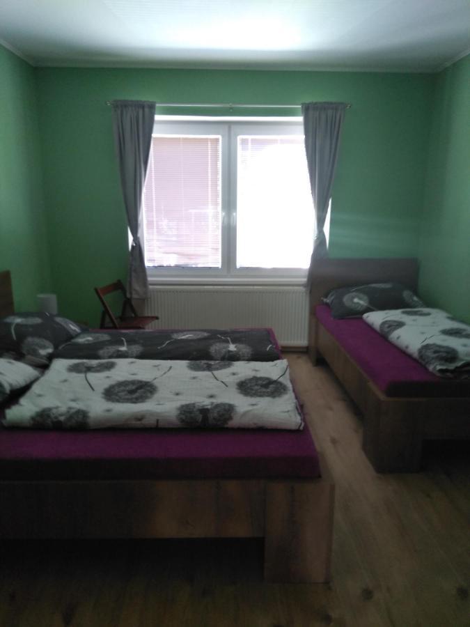 Cechovka Apartment Breclav Exterior photo